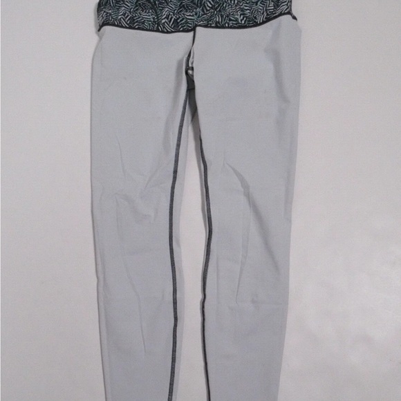 Lululemon wunder under dazzle nulux size 2 - Picture 10 of 11